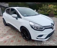 Renault clio 2017 ricambi - 1