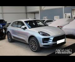 Porsche macan 2020 ricambi #0378 - 1