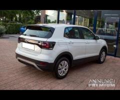 Volkswagen t-cross ricambi anno 2020 - 2