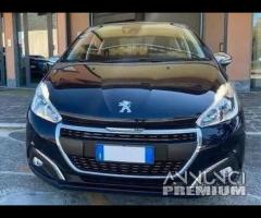 Peugeot 208 per ricambi anno 2017 - 1