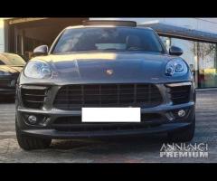 Porsche macan anno 2017 ricambi #016