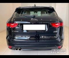 Jaguar f-pace anno 2019 per ricambi #2117 - 2