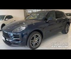 Porsche macan anno 2019 per ricambi