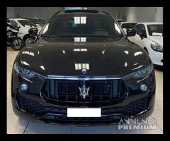 Maserati levante per ricambi anno 2017