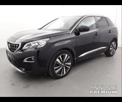 Peugeot 3008 anno 2018 per ricambi auto - 1