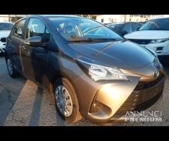 Toyota yaris anno 2018 ricambiauto #0308