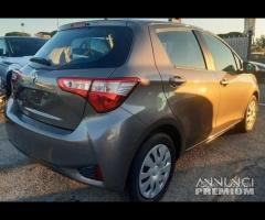 Toyota yaris anno 2018 ricambiauto #0308