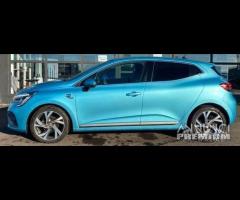 Ricambi per renault clio anno 2020 #0025