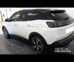 Ricambi per peugeot 3008 anno 2021/22 #0078