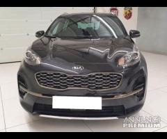 Kia sportage anno 2019 per ricambi auto