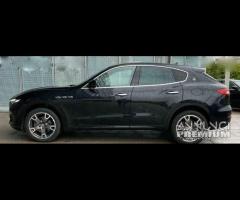 Ricambi per maserati levante 2019 - 2