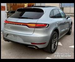 Ricambi per porsche macan anno 2019