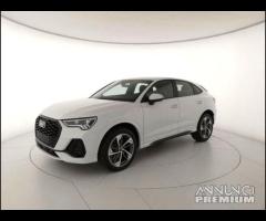 Audi q3 anno 2021 ricambi - 1