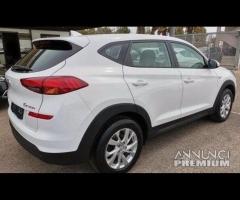 Hyundai tucson anno 2018 per ricambi auto