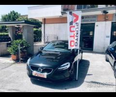 VOLVO V40 D2 'eco' Business - full led- navi GAN - 19