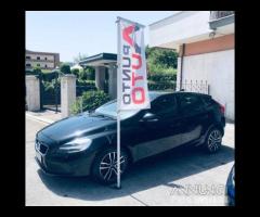 VOLVO V40 D2 'eco' Business - full led- navi GAN - 21