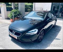 VOLVO V40 D2 'eco' Business - full led- navi GAN - 24