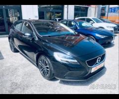 VOLVO V40 D2 'eco' Business - full led- navi GAN - 25