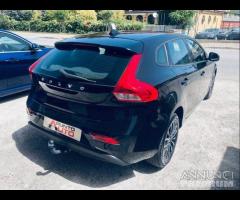 VOLVO V40 D2 'eco' Business - full led- navi GAN - 27