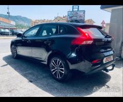 VOLVO V40 D2 'eco' Business - full led- navi GAN - 29