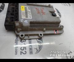 CENTRALINA MOTORE ECU RENAULT TRAFIC 2014 2.0L DIE