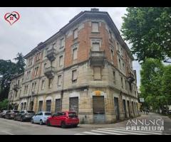 GORIZIA - Palazzo storico in centro