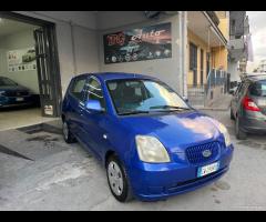 Kia picanto 1.1 benz optional