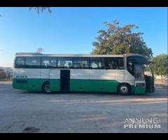 Irisbus euroclass autobus 54 posti 2003 km 700mila