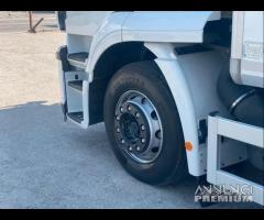 Stralis 310 e6 furgone e ped mt 9.45 180q 2015 - 9