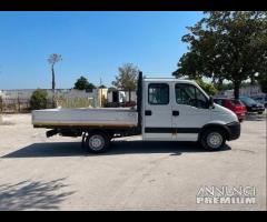 Daily 35s12 doppia cabina cass fisso mt 3.11 2007