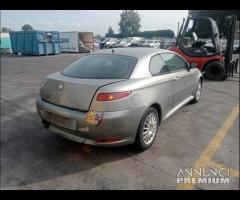 Alfa Romeo GT 2006 1.9TD Demolita - Per Ricambi