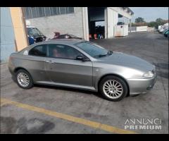 Alfa Romeo GT 2006 1.9TD Demolita - Per Ricambi