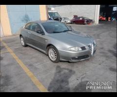 Alfa Romeo GT 2006 1.9TD Demolita - Per Ricambi - 6