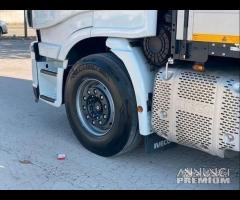 Stralis 510 e6 cassone fisso e gru post km 350mila - 12