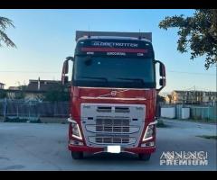 Volvo fh 13.500 e6 centinato 7.40 2015