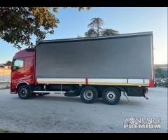 Volvo fh 13.500 e6 centinato 7.40 2015