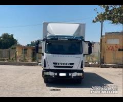 Eurocargo 75e16 e6 box e ped mt 6.20 2015 km 390mi