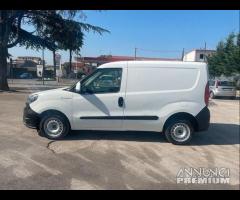 Doblo 1.6 mjt furgone e6 2020 km 75mila a.c - 6