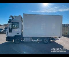 Eurocargo 75e19 box e sponda 4.40 2015 euro6