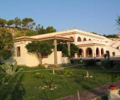 Villa panoramica sul mare in località Brucoli - 10