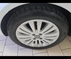 Opel Corsa 1.2 80CV 5 porte GPL 2010 unico prop - 13