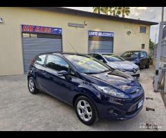 FORD FIESTA 1.4 GPL DI SERIE TITANIUM ANNO 2010