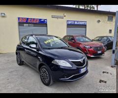 LANCIA YPSILON 0.9 TWINAIR ECOCHIC 2020 68000KM