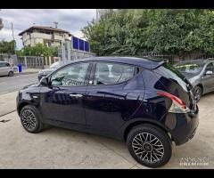 LANCIA YPSILON 0.9 TWINAIR ECOCHIC 2020 68000KM