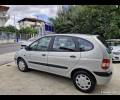 RENAULT SCENIC 1.9 DCI 127000KM 2 SERIE