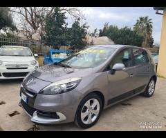 RENAULT SCENIC X-Mod 1.5 DCI 110CV ANNO 2012 NAVI