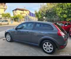 VOLVO C 30 1.6 DIESEL ANNO 2007