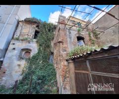 Bordonaro, ampio rudere con spazi esterni e garage - 12