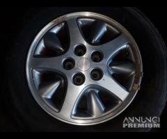 Cerchi In Lega Da 15" Per Chrysler Voyager