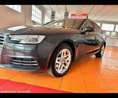 Audi A4 Avant 2.0 TDI 190 CV ultra S tronic Design - 2